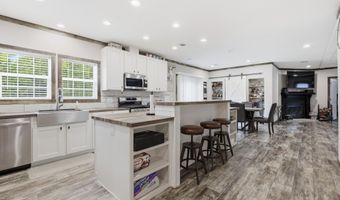 1270 Plainview Rd, Anderson, MO 64831