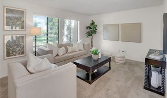 2155 W Banbury Cir, Anaheim, CA 92804