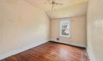 1427 Duss Ave, Ambridge, PA 15003