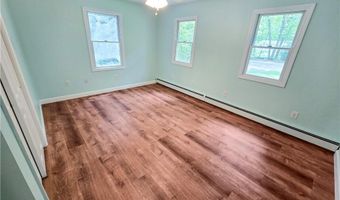 20 Indian Trl, Glocester, RI 02814