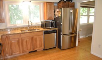 20 E Zeller St, North Liberty, IA 52317