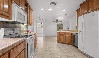16840 Hawthorne Ave, Anderson, CA 96007