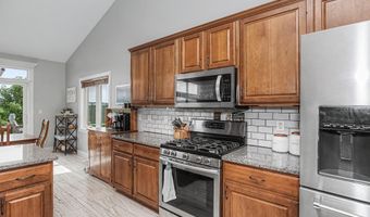 3305 Sedwick St, Ames, IA 50010