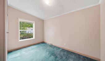 817 Savannah River Dr, Adrian, MI 49221