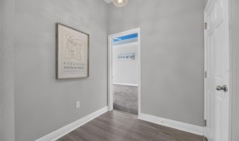 7322 PARADISO Dr, Apollo Beach, FL 33572