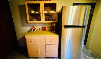 507 S Poplar St, Adel, GA 31620