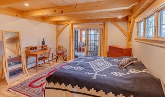 365 Tunnel Stream Rd, Benton, NH 03785