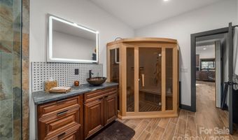 41 Ben Lippen School Rd, Asheville, NC 28806