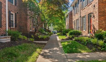 2544- D S ARLINGTON MILL Dr, Arlington, VA 22206