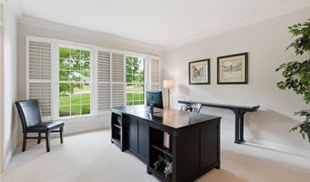 312 Aberdeen Ln, Aurora, OH 44202