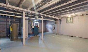 274 Montgomery Ave, Cranston, RI 02905