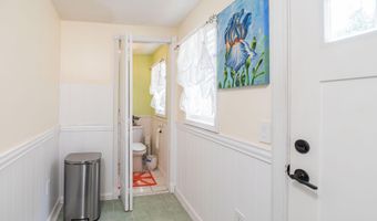 989 McCabe Ave NE, Ada, MI 49301