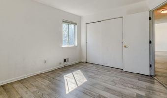 204 Mill Creek Dr, Bayville, NJ 08721