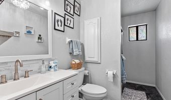 21 Gopher Rd, Alamogordo, NM 88310