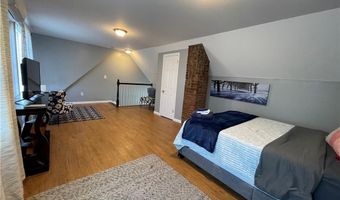 29 Anthony St, Newport, RI 02840