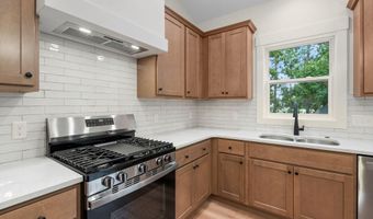 1765 Fairview Dr, Allegan, MI 49010