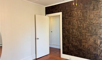 5 Ellwood Pl, Newport, RI 02840