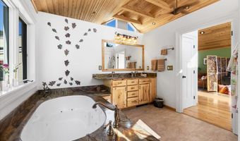 2700 E Main St, Ashland, OR 97520