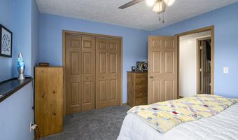 1077 Sun Valley Ln, Allegan, MI 49010