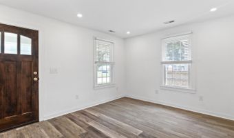 802 Amherst Ave, Altavista, VA 24517