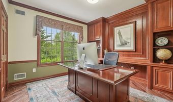 9 LABAW Way, Belle Mead, NJ 08502