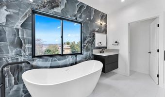 422 S Spruce, Escondido, CA 92025