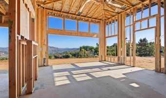 3916 Citrus Dr, Fallbrook, CA 92028