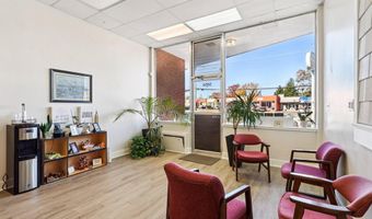 5054 LANGSTON Blvd, Arlington, VA 22207