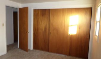 1913 16th St Apartment 2, Cody, WY 82414