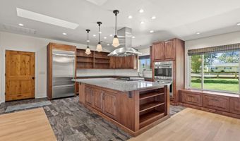 4315 Webb Rd, Anderson, CA 96007