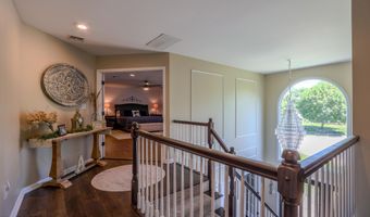 24 Orsaf Ln, Bayville, NJ 08721