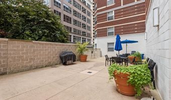 880 N POLLARD St N 224, Arlington, VA 22203