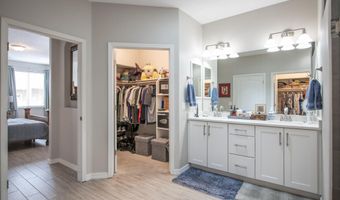 800 Purple Aster Dr, Bernalillo, NM 87004