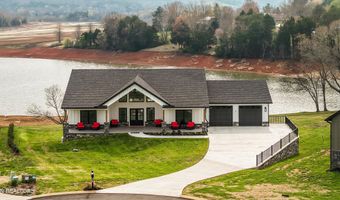 481 Masters Ln, Bean Station, TN 37708