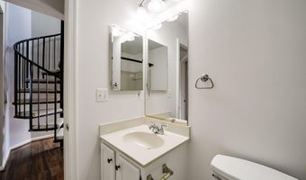 7012 IRWELL Ln 14E, Alexandria, VA 22315