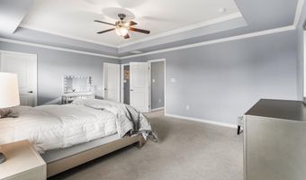 10 Gina Dr, Allentown, NJ 08501