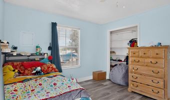 1709 Kirby St NE, Albuquerque, NM 87112
