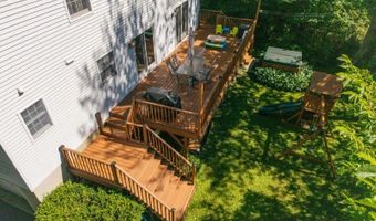 2057 Lakeside Dr, Alloway, NJ 07422