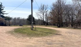 820 14th Ave, Almena, WI 54805