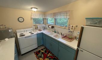 462 Lake View Dr, Barbourville, KY 40906