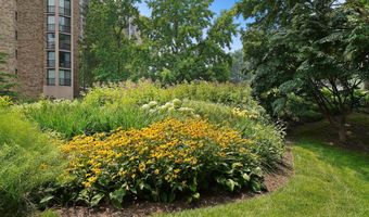 5904 MOUNT EAGLE Dr 711, Alexandria, VA 22303