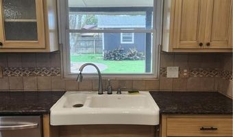 1803 Crouch St, Bentonville, AR 72712