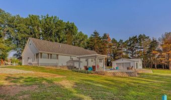 24105 461st Ave, Chester, SD 57016