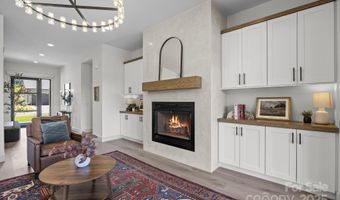 318 Avery Trail Dr, Arden, NC 28704