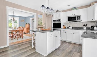 5605 Flat River Rd, Coventry, RI 02827