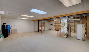 1364 Killian Rd, Akron, OH 44312