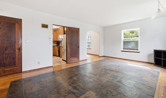 1109 S 2nd St, Alma, WI 54610