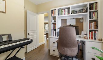 440 NW Riverfront St, Bend, OR 97703