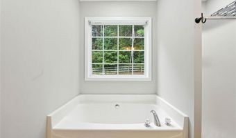 302 WHITE MARBLE Way, Ball Ground, GA 30107