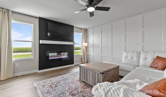 1113 NE Crossing Oaks Dr, Ankeny, IA 50021